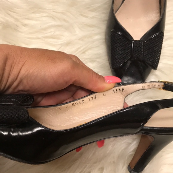 Ferragamo Black bowtie heel - Picture 4 of 7